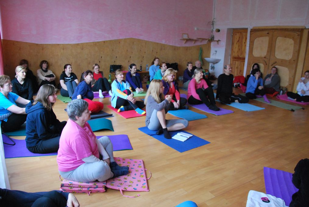 Seminár - február 2014
TICHO ako 1. fáza cvičení
účastníci na prednáške a diskusii